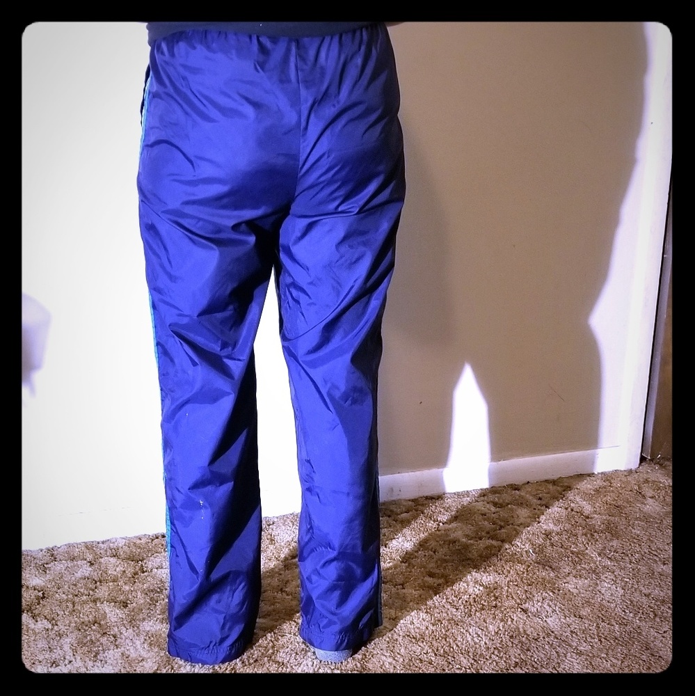 Women's windbreaker pants